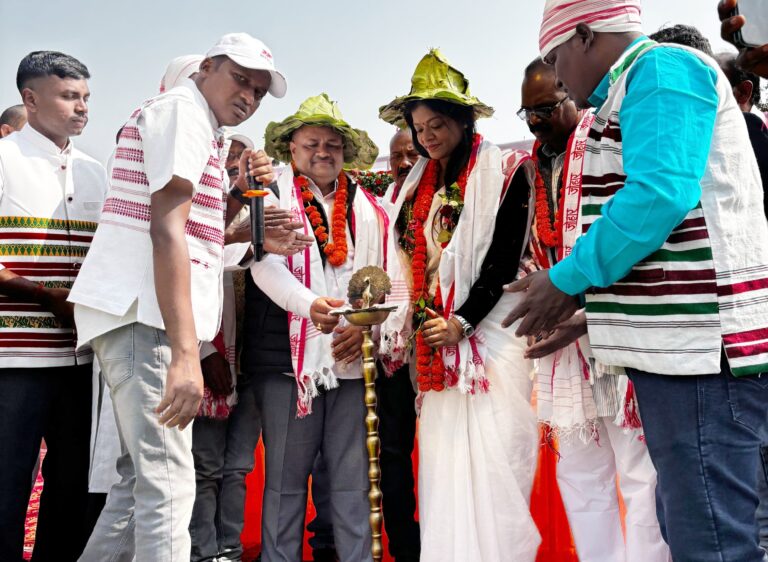 भगवान बिरसा मुंडा के आदर्शों को जन-जन तक पहुंचाएं : निशा उरांव